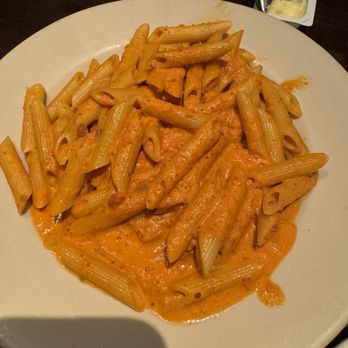 Cassie's Pizzeria - Penne Vodka - Pizza Near Me - Englewood, New Jersey