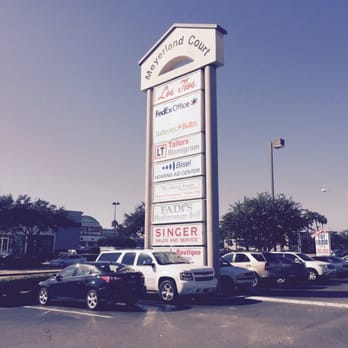 Houston Dry Eye Clinic - Optometrists Near Me - Houston, Texas Houston Dry Eye Clinic - Optometrists Near Me - Houston, Texas