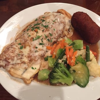 Patsy's Pizzeria - pollo alla sorrentino - Italian Near Me - Bronx, New York Patsy's Pizzeria - pollo alla sorrentino - Italian Near Me - Bronx, New York