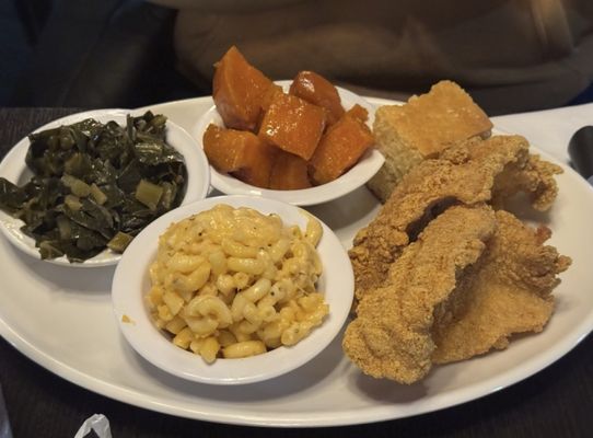 Chicago's Home of Chicken & Waffles by null