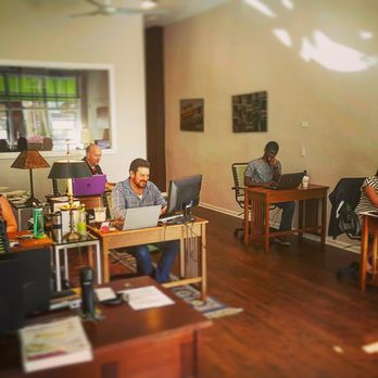 Be Realty - Full House at the Lakeview office - love seeing our agents working hard! - Real Estate Agents Near Me - Chicago, Illinois