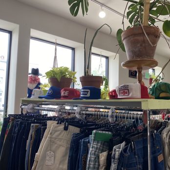 Get Shredded Vintage - Used, Vintage & Consignment Near Me - Baltimore, Maryland