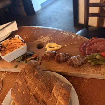Avondale Wine & Cheese - Hot Cheese Melt, Prosciutto wrapped dates, Dry Beef Tenderloin - Cheese Shops Near Me - Charleston, South Carolina Avondale Wine & Cheese - Hot Cheese Melt, Prosciutto wrapped dates, Dry Beef Tenderloin - Cheese Shops Near Me - Charleston, South Carolina