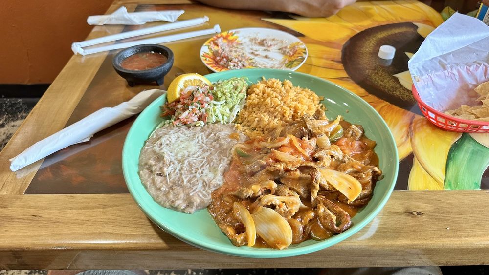 Los Costeños Restaurant