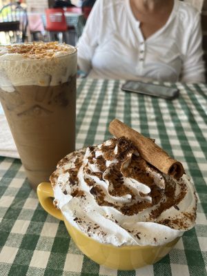 Yummies Bistro by null