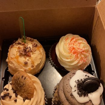 Gigi's Cupcakes Bee Cave - a variety of cupcakes - Cupcakes Near Me - Bee Cave, Texas Gigi's Cupcakes Bee Cave - a variety of cupcakes - Cupcakes Near Me - Bee Cave, Texas