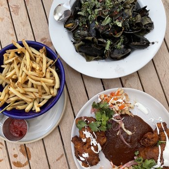 Fig Tree - Cafes Near Me - Los Angeles, California Fig Tree - Cafes Near Me - Los Angeles, California