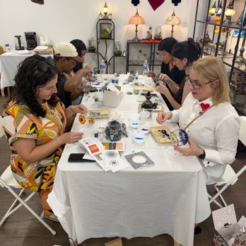 Kraft Universe - Arts & Crafts Near Me - New York, New York Kraft Universe - Arts & Crafts Near Me - New York, New York