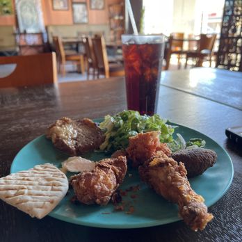 Ta'bleyah Mediterranean Cuisine - Fried Chicken, Fried Cauliflower, Garlic Sauce, Brisket, Greek salad, Diet Coke - Mediterranean Near Me - Spring, Texas