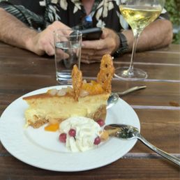 Cheesecake with pretzel tweel Cheesecake with pretzel tweel