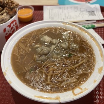 A Zhong Taiwanese Restaurant - Oyster noodle soup - Taiwanese Near Me - Queens, New York
