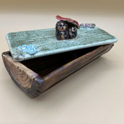 The Tipsy Potter - Hedge Hog Covered dish
