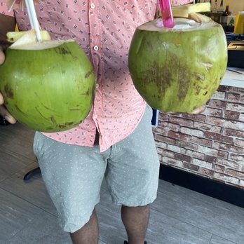The Taco Joint - This dude ordered cocolocos.. I'll be back later on for this. - Tacos Near Me - Hollywood, Florida The Taco Joint - This dude ordered cocolocos.. I'll be back later on for this. - Tacos Near Me - Hollywood, Florida