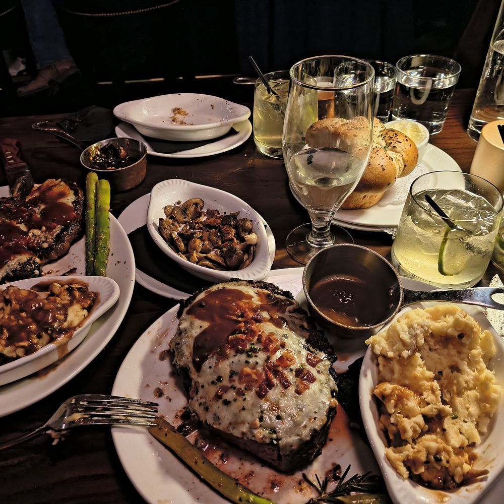 Corso Italian Steak - Ribeye with Gorganzola sauce, mushrooms, asparagus and drinks - Steakhouses Near Me - Boise, Idaho