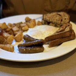 Fairway Restaurant & Pizzeria - Big breakfast