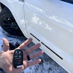 Noble Locksmith NM - Key fob at work