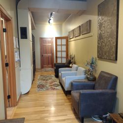 Therapeutic Connections School of Massage - Chill waiting area