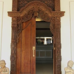 Sheridan Boutique Resort - Thai theme throughout.