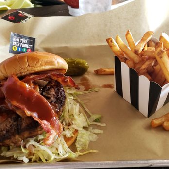 New York Beer Project - Brewery bbq burger - Gastropubs Near Me - Victor, New York New York Beer Project - Brewery bbq burger - Gastropubs Near Me - Victor, New York