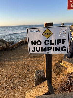 Sunset Cliffs Coastal Trail (Linear Park) by null