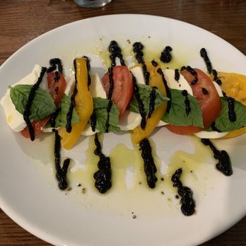Camporosso - An appetizer special - fresh mozzarella and tomatoes - Pizza Near Me - Fort Mitchell, Kentucky