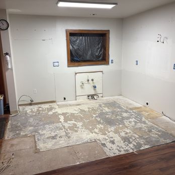 Golden Cabinets & Stone - Day 1, empty kitchen. - Building Supplies Near Me - Honolulu, Hawaii