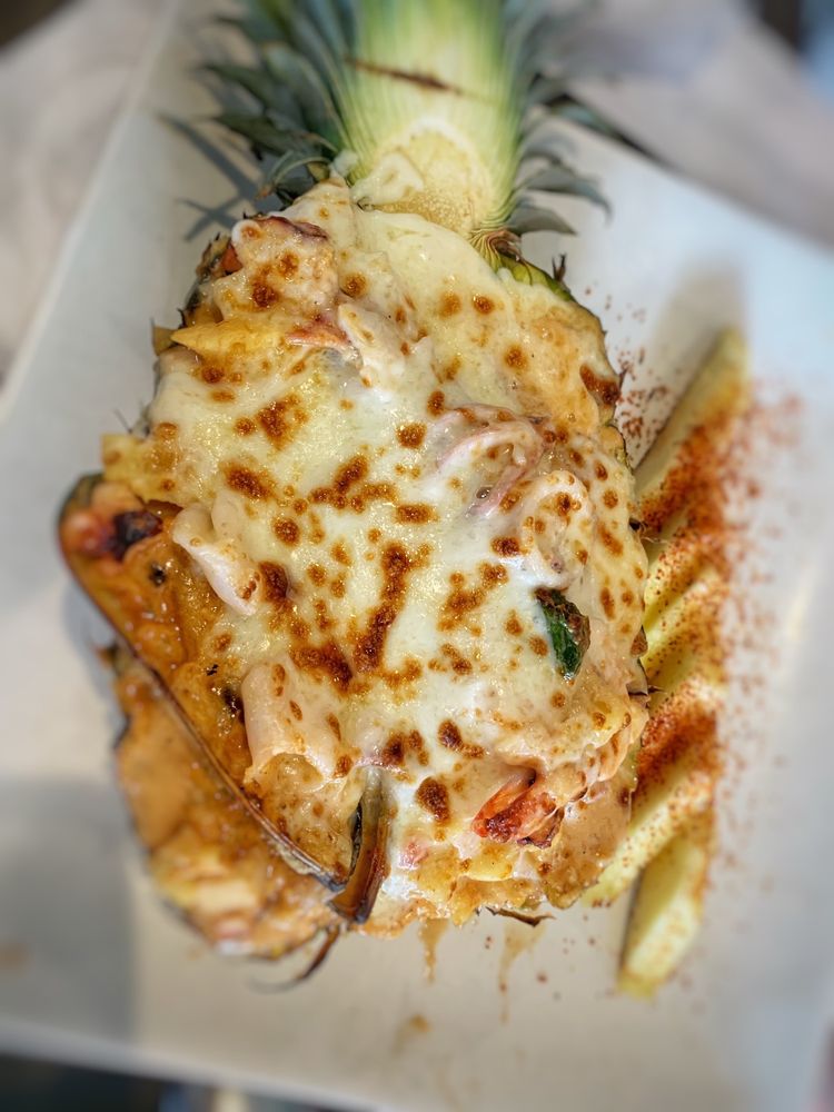 El Muelle Seafood Airline