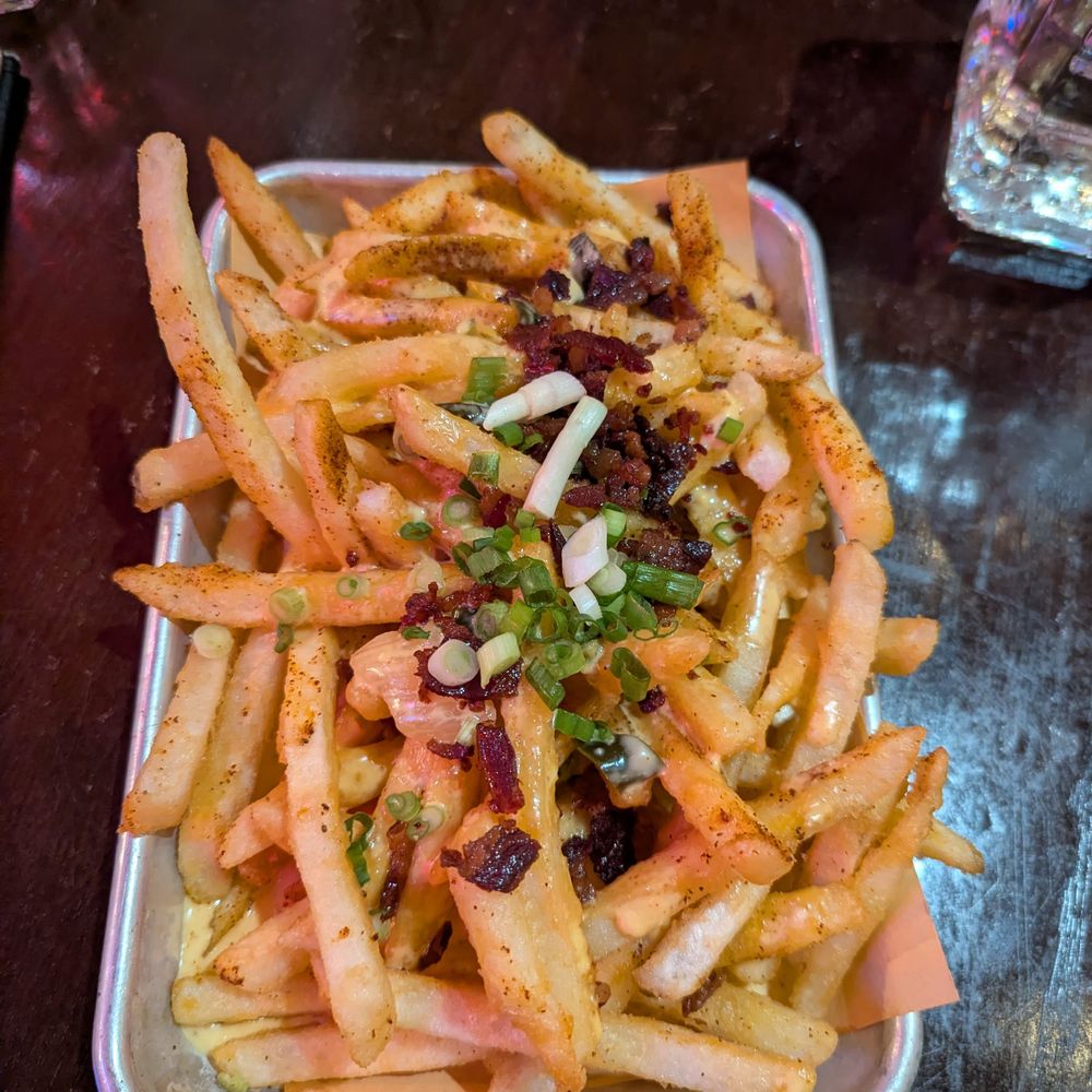 Jack's BBQ - Bellevue - Lonestar Fries - Cocktail Bars Near Me - Redmond, Washington