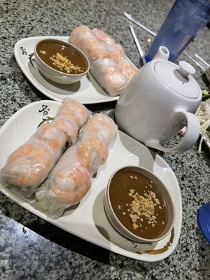 Pho Saigon 8 by null