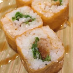 Tokyo - Maki di pollo fritto e insalata