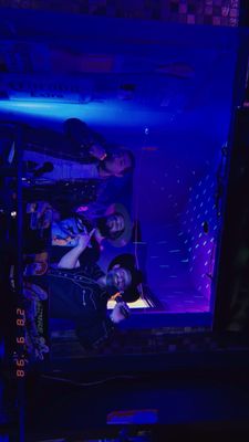 Karaoke Bros by null