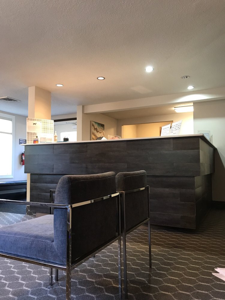 Associates for Psychiatric and Mental Health - grief counselor in Vancouver, WA