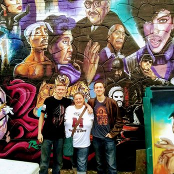 Big Easy Bar and Grill - Us at the mural - Cajun/Creole Near Me - Austin, Texas Big Easy Bar and Grill - Us at the mural - Cajun/Creole Near Me - Austin, Texas