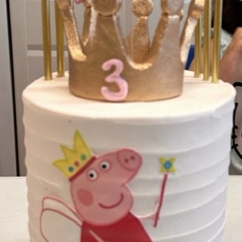 HERS Bakery - Peppa Pig Cake made by Melanie. 8/16/2024 - Desserts Near Me - Los Angeles, California HERS Bakery - Peppa Pig Cake made by Melanie. 8/16/2024 - Desserts Near Me - Los Angeles, California