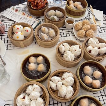Triple Crown Restaurant - Dim Sum Near Me - Chicago, Illinois Triple Crown Restaurant - Dim Sum Near Me - Chicago, Illinois