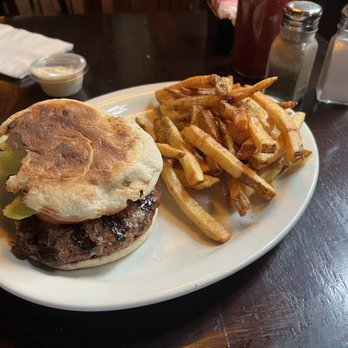Skinflints - Burger - American Near Me - Brooklyn, New York Skinflints - Burger - American Near Me - Brooklyn, New York