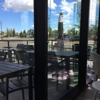 Paramo Cafe - Cafes Near Me - Edmonton, Alberta