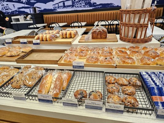 Paris Baguette by null