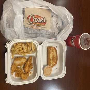 Raising Cane's Chicken Fingers - 3 finger combo - Fast Food Near Me - Clovis, California