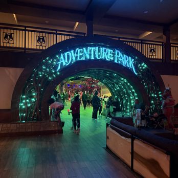 Great Wolf Lodge - Resorts Near Me - Webster, Texas