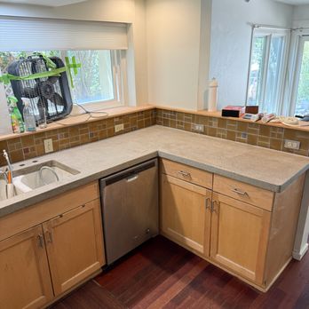 Liquid Edge Epoxy Floors - Concrete countertop in Santa Barbra! Matte finish! - Flooring Near Me - Lompoc, California Liquid Edge Epoxy Floors - Concrete countertop in Santa Barbra! Matte finish! - Flooring Near Me - Lompoc, California