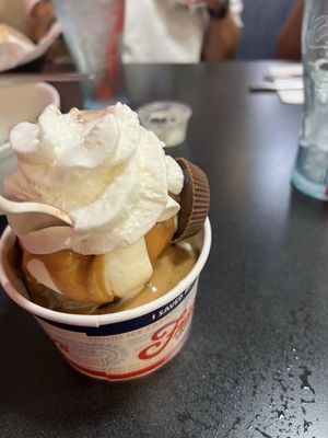 Friendly's by null