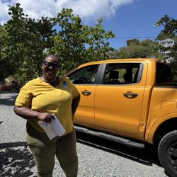 Island Hopping Rentals - Allana was very friendly and helpful!