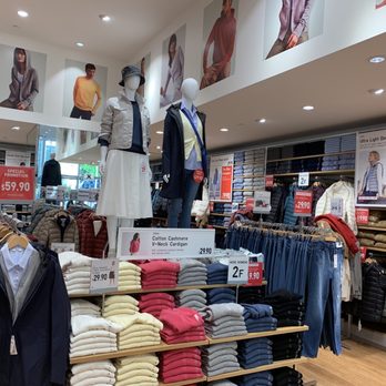 UNIQLO The BLOC - Women's Clothing Near Me - Los Angeles, California UNIQLO The BLOC - Women's Clothing Near Me - Los Angeles, California