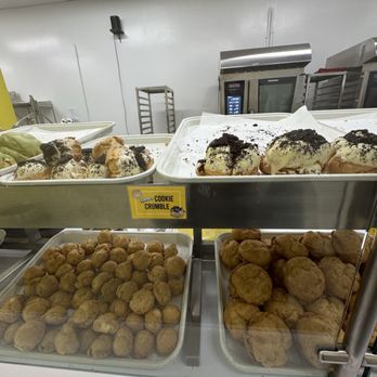 Beard Papa’s - Desserts Near Me - San Diego, California Beard Papa’s - Desserts Near Me - San Diego, California