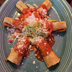 Las Tres Marias - Beef taquitos