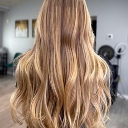 Emerald Salon