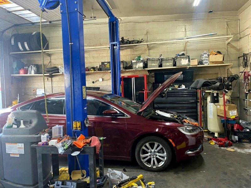 Victoria & J Auto Service