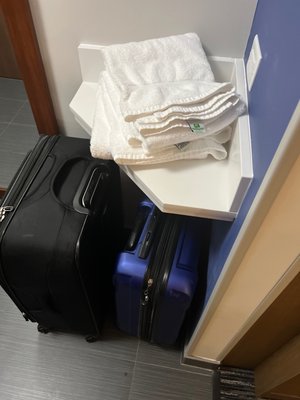 Holiday Inn Express & Suites Miramar by null