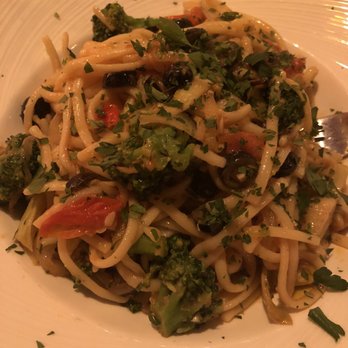 Goofy's Kitchen - Chef made veggie pasta veganized - American Near Me - Anaheim, California